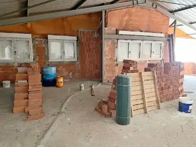 Nave industrial en venta en Santa Cruz de Bezana