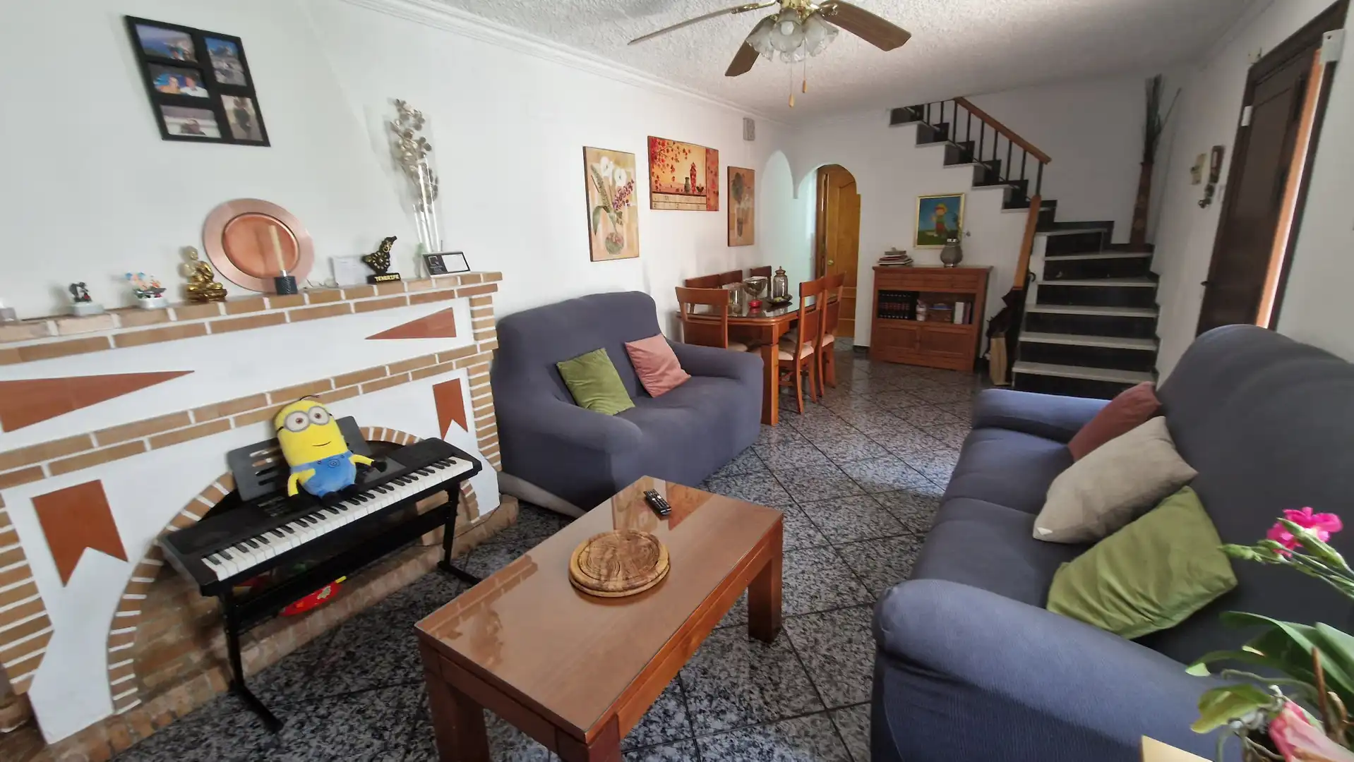 Living room of Houses for sale in Estepona  with Air Conditioner and Terrace