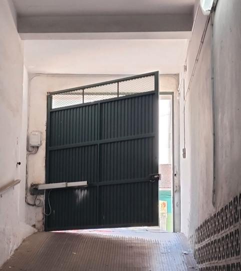 Photo 2 of Garage to rent in Avinguda Novelda, 125, Los Ángeles, Alicante