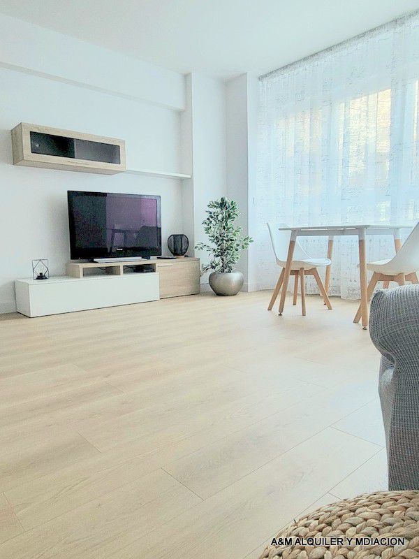 Flat for rent in Ensanche