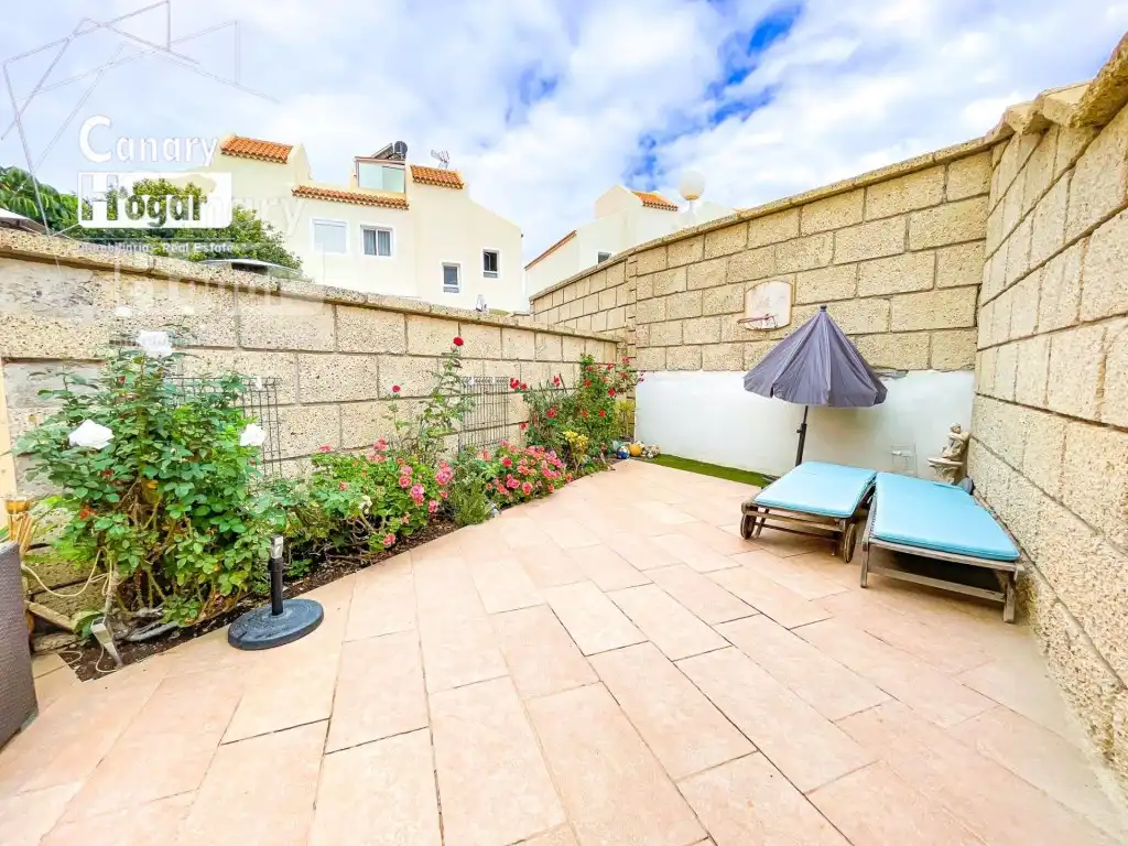 Detached house with terrace for sale in Avenida Kurt Konrad Mayer, imagen 2