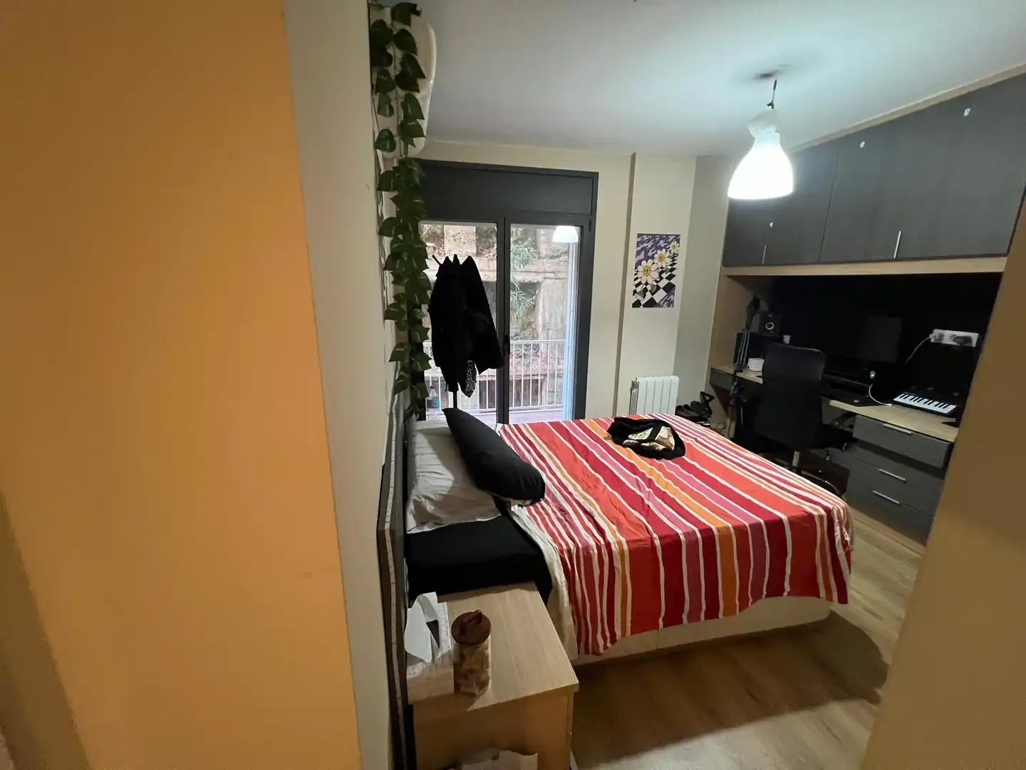 Habitación de Piso en venta en Barcelona con Aire acondicionado, Calefacción y Amueblado