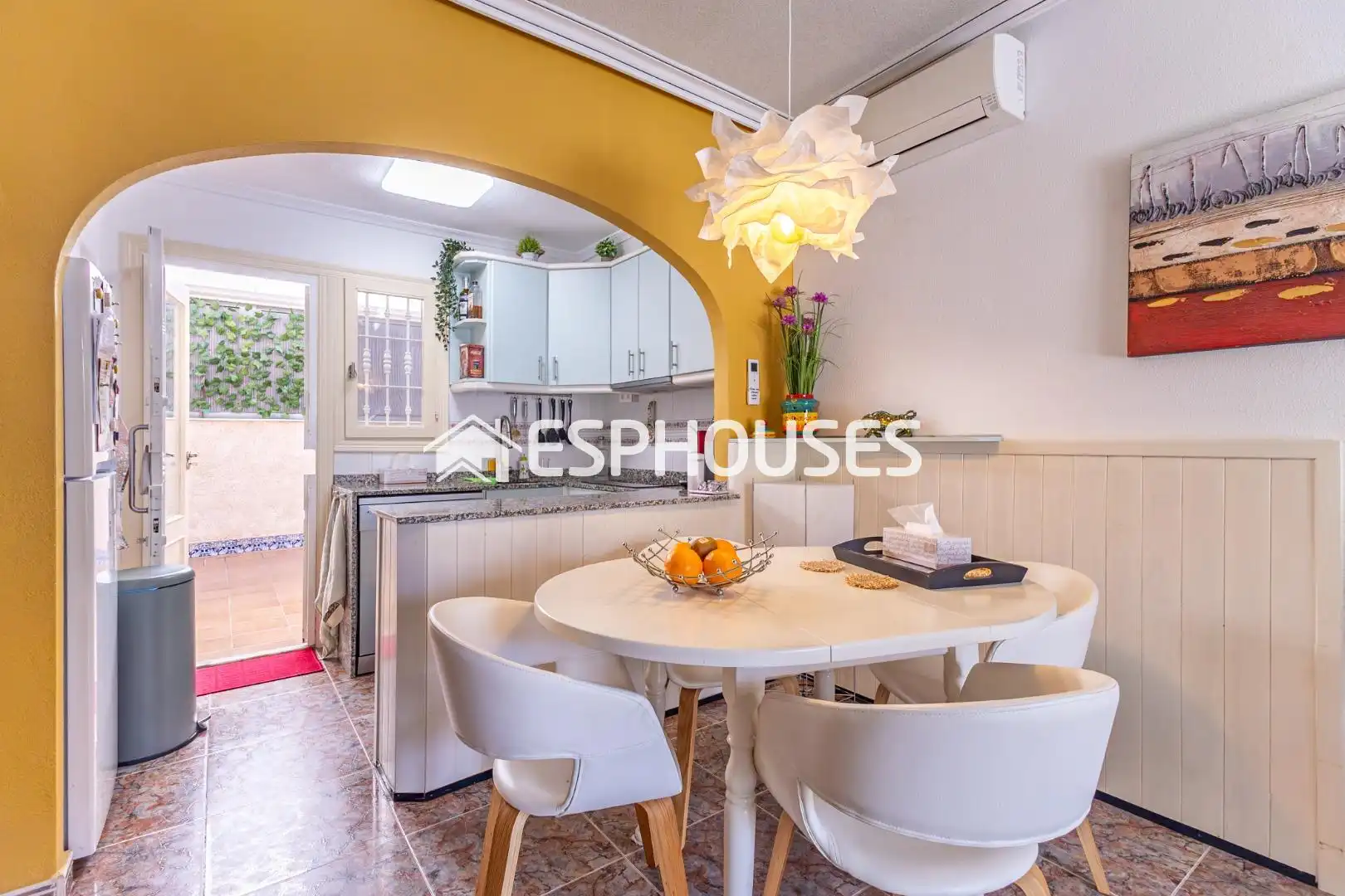 Comedor de Planta baja en venta en Guardamar del Segura con Aire acondicionado, Terraza y Balcón