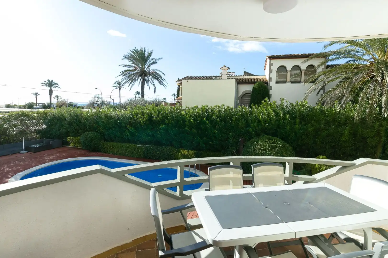 Casa a schiera con piscina in vendita a SECTOR SALINS 1ª LINIA, imagen 9