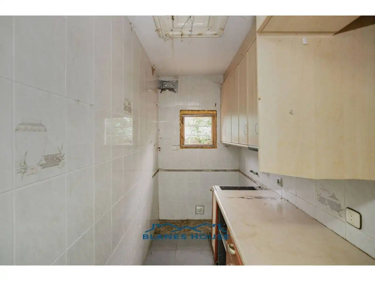 Houses for sale in Calle Tortora, Riudarenes