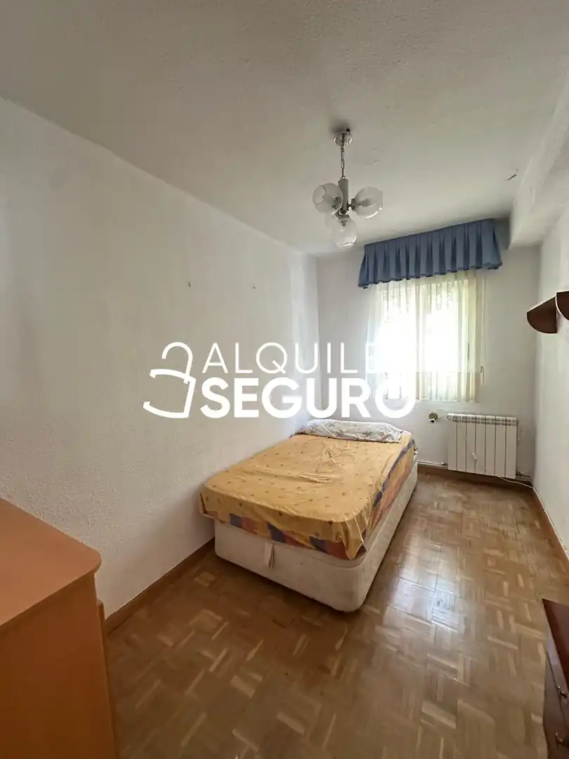 Bedroom of Flat for rent in Alcorcón  with Air Conditioner, Heating and Terrace