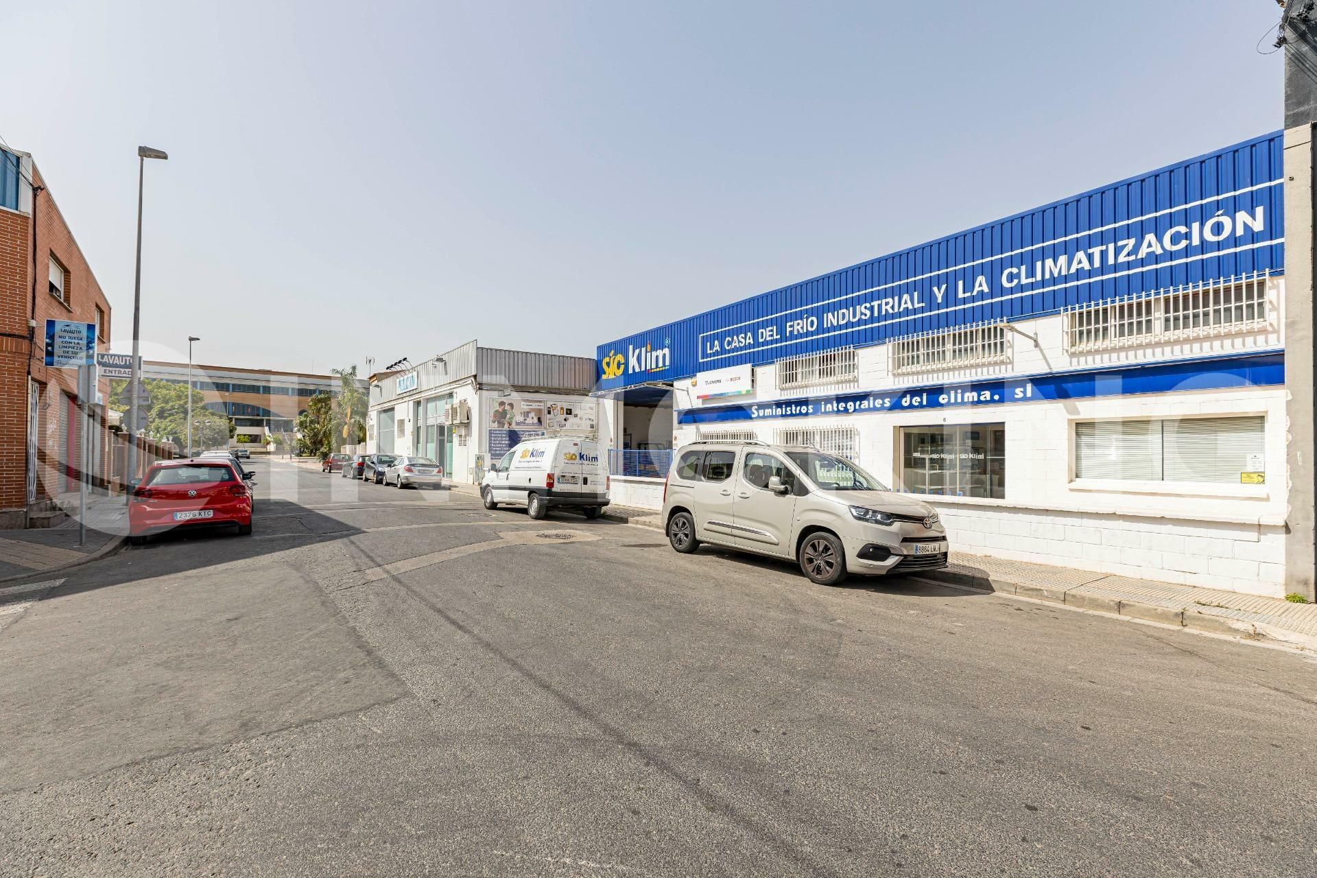 Vista exterior de Nau industrial de lloguer en  Murcia Capital