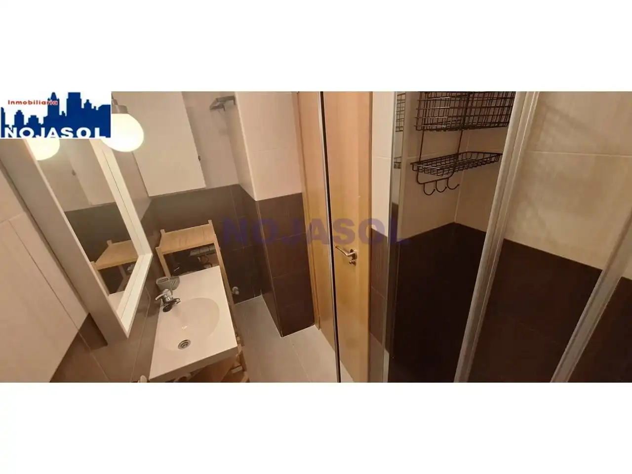 Bathroom of Apartments for rent in Meruelo  with Heating, Parquet flooring and Terrace