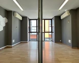 Office to rent in Sant Cugat del Vallès  with Air Conditioner