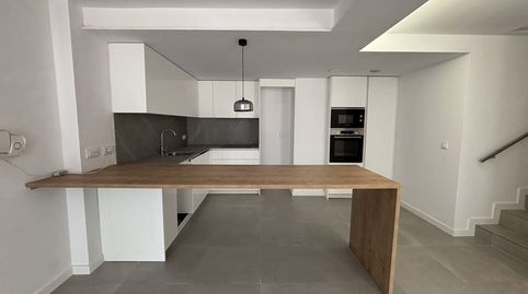 Foto 4 de Piso en venta en Carrer del Castell de Solterra, 17, Montilivi, Girona Capital