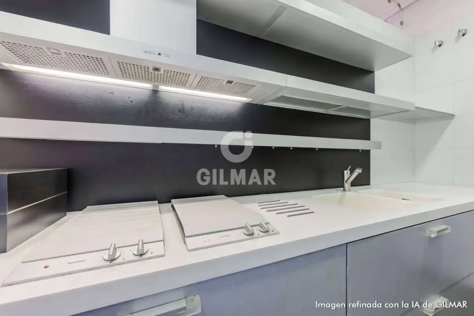 Cocina de Dúplex en venta en Sevilla con Calefacción y Balcón