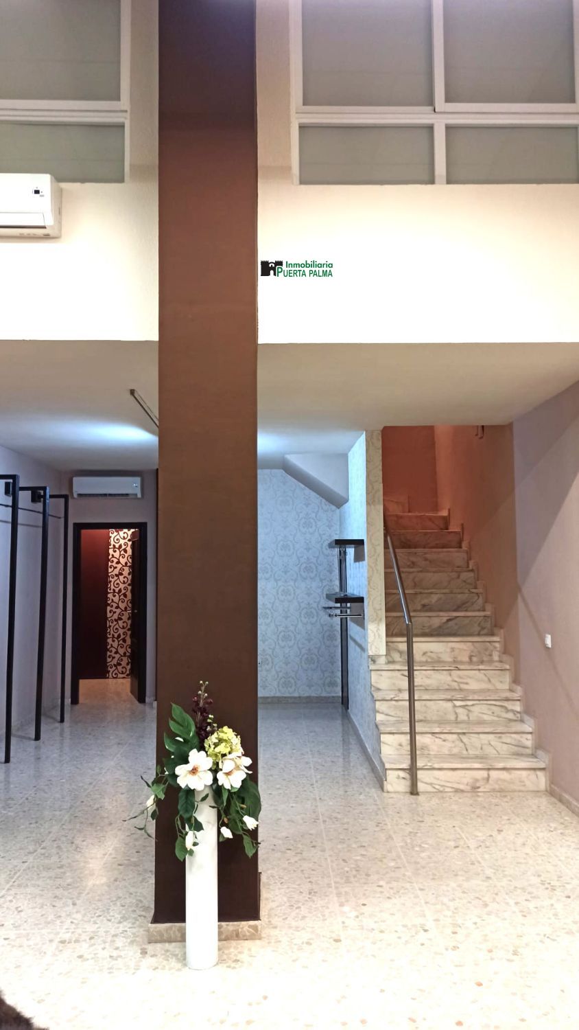 Local de alquiler en Maria Auxiliadora - Barriada de Llera