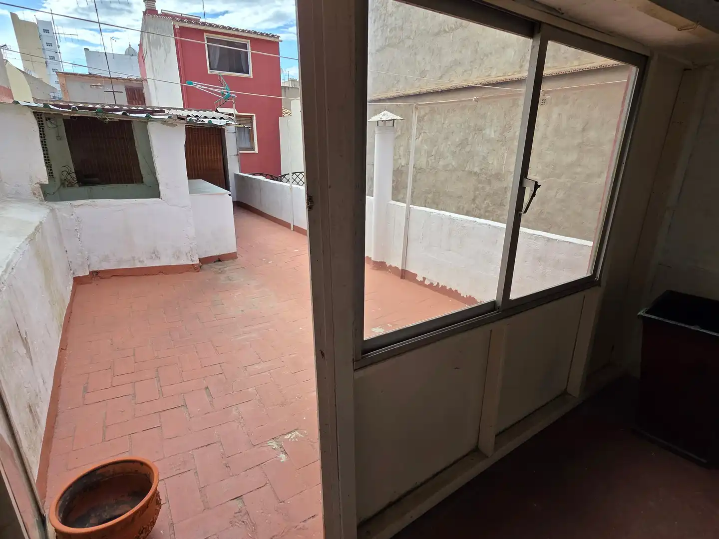 Terraza de Casa o chalet en venta en Castellón de la Plana / Castelló de la Plana con Terraza, Trastero y Amueblado