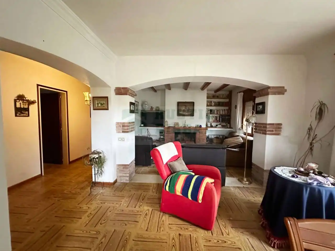 Living room of Houses for sale in La Bisbal d'Empordà  with Heating, Private garden and Terrace