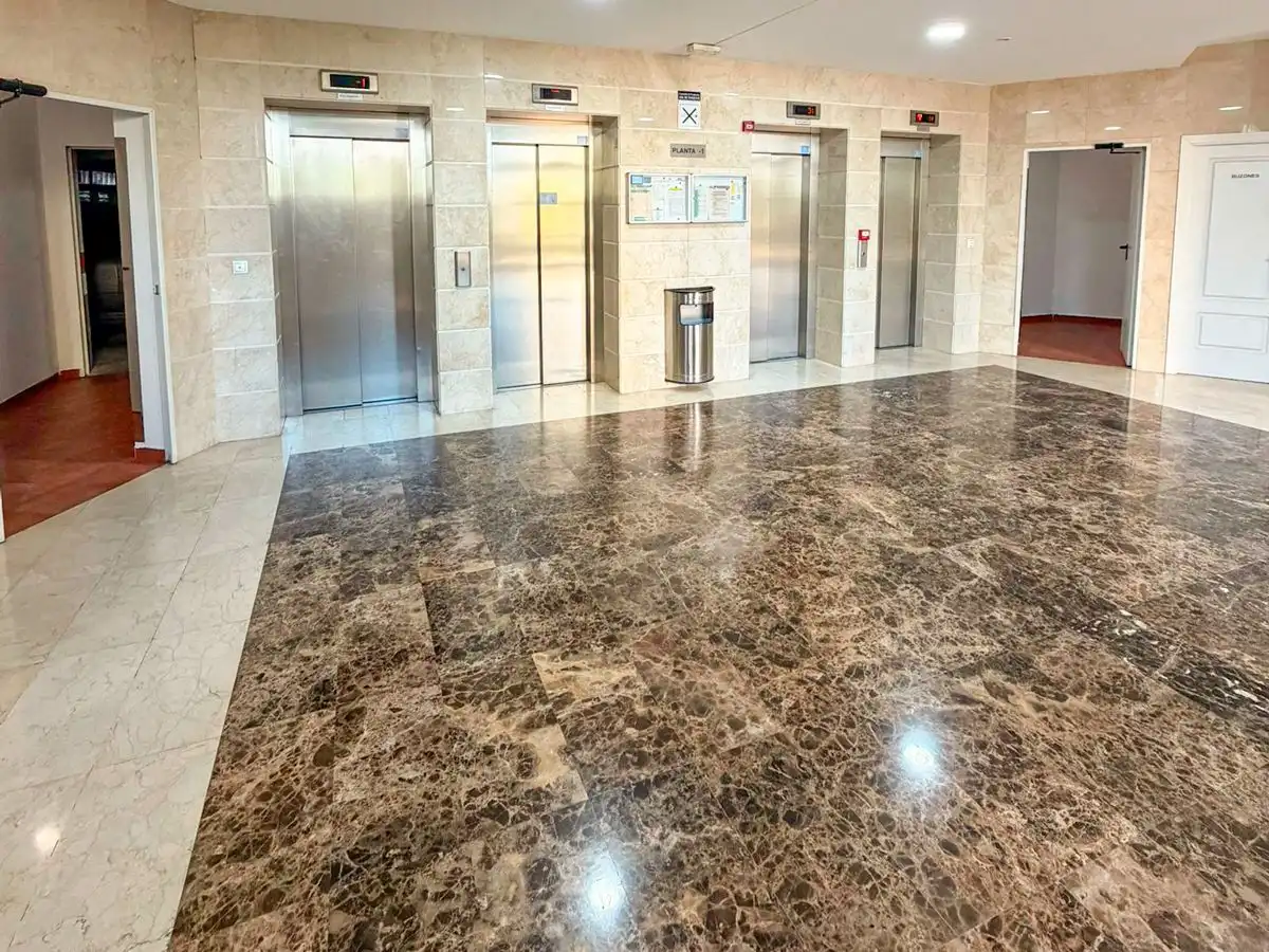 Piso con piscina en venta en Playa de Poniente, imagen 5