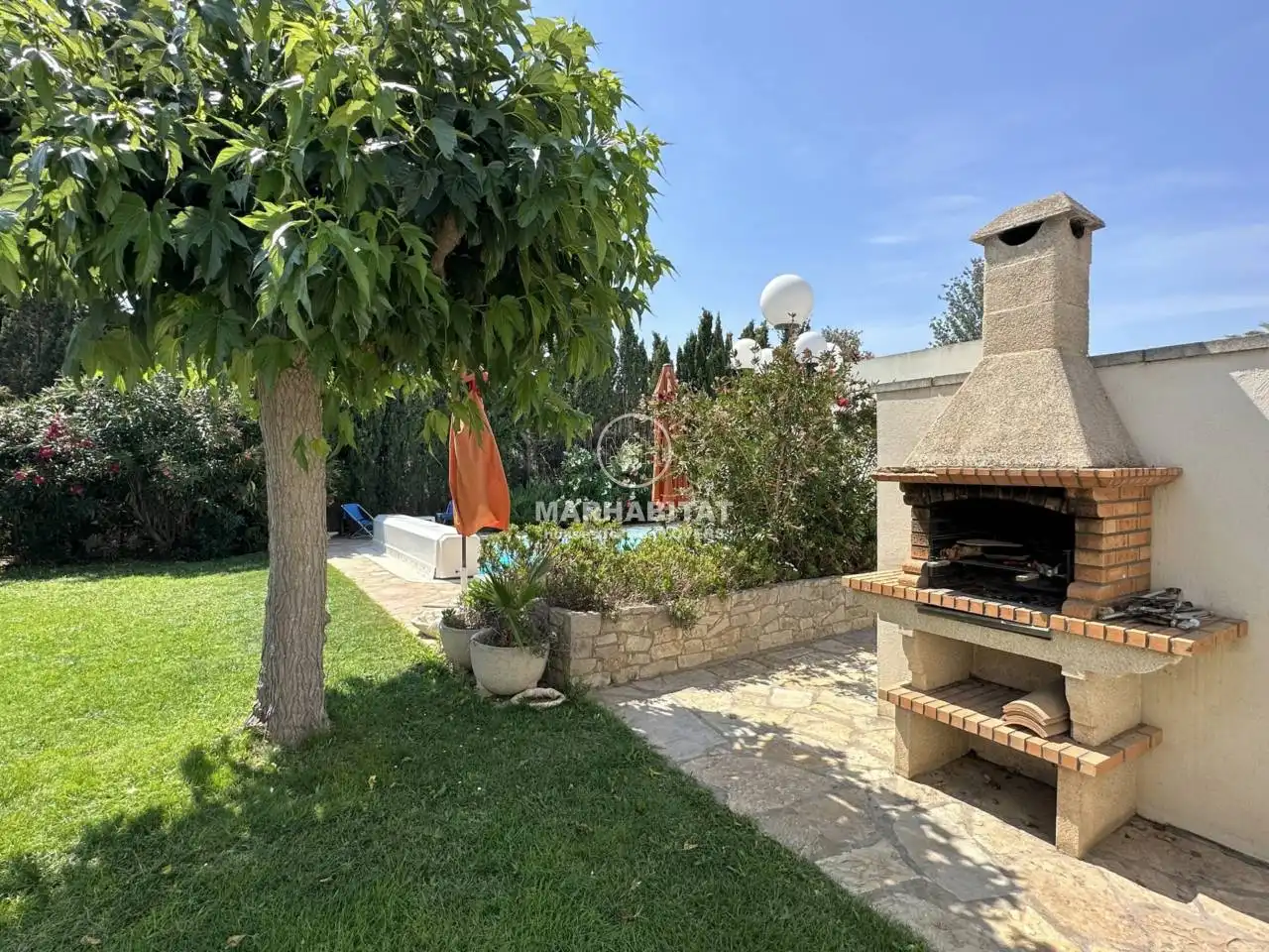 Jardí de Casa o xalet en venda en L'Escala amb Aire condicionat, Jardí privat i Terrassa