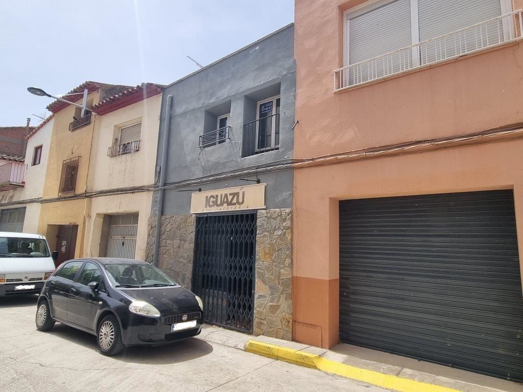 Exterior view of Single-family semi-detached for sale in Torrente de Cinca