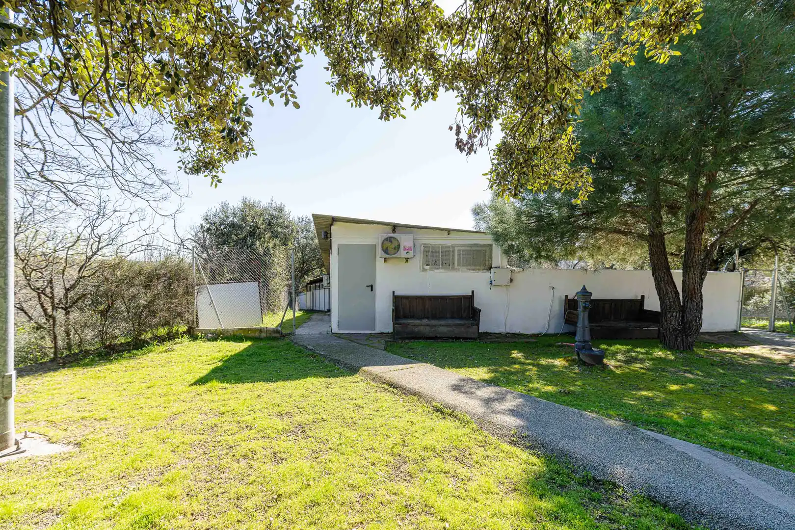 Exterior view of Houses for sale in Villanueva de la Cañada  with Air Conditioner, Heating and Private garden