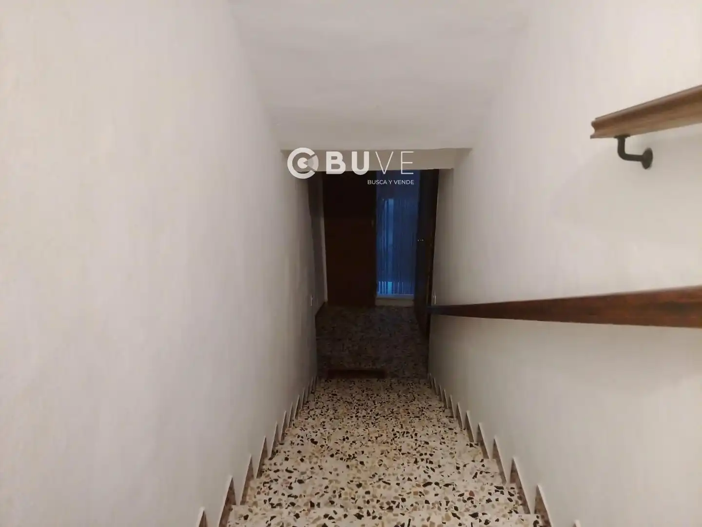Wohnung zum Verkauf in Casarabonela mit Terrasse, Abstellraum und Möbliert