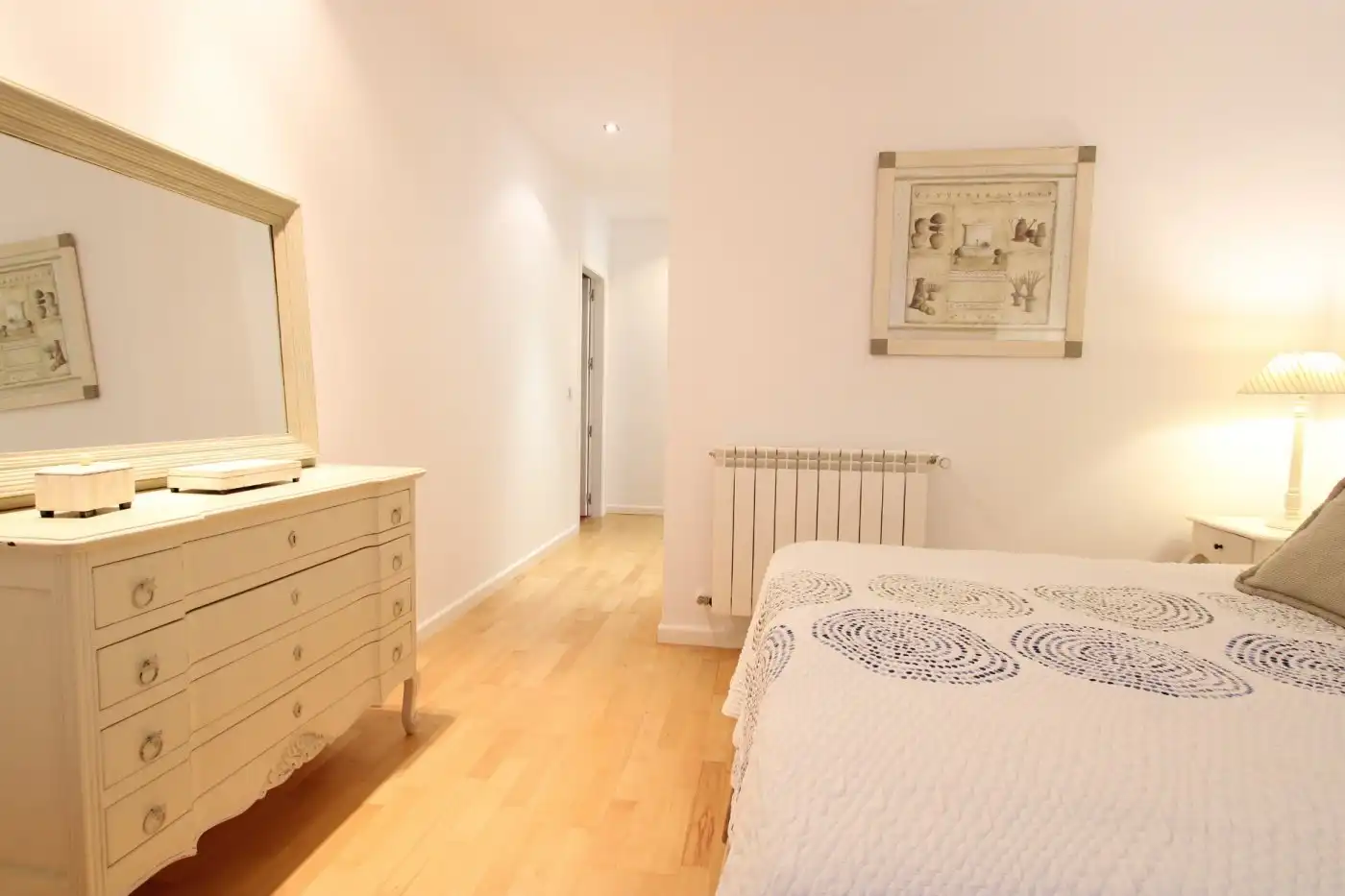 Bedroom of Detached homes for rent in La Pobla de Vallbona  with Air Conditioner, Heating and Parquet flooring