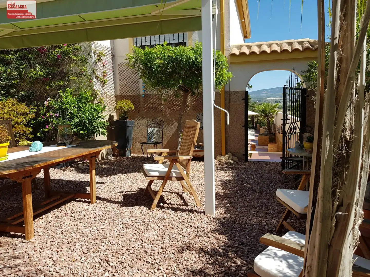 Terraza de Casa o chalet en venta en Castalla con Aire acondicionado, Calefacción y Jardín privado