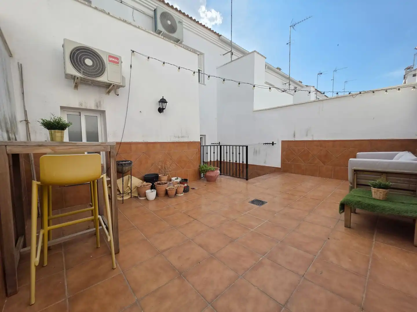 Terrassa de Casa adosada en venda en Lucena amb Aire condicionat i Terrassa