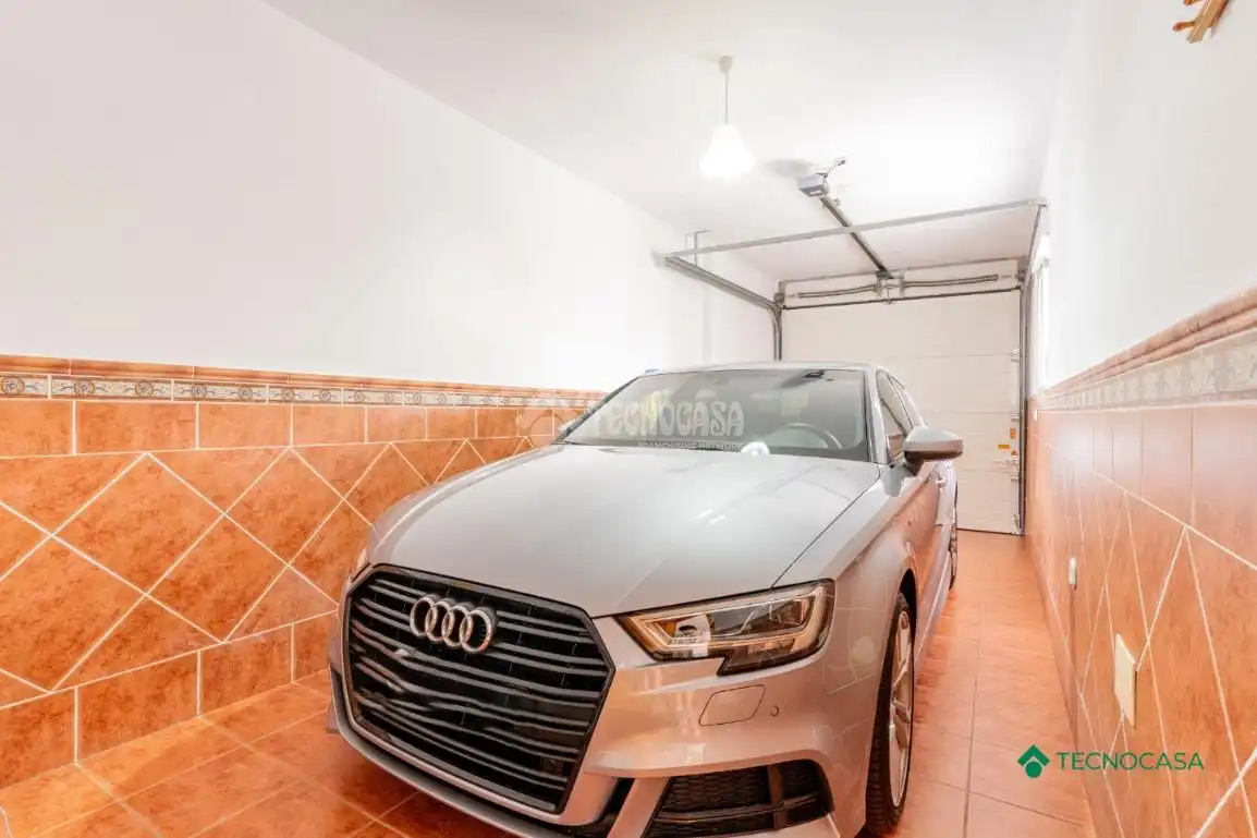 Parking de Piso en venta en Roquetas de Mar con Aire acondicionado, Terraza y Balcón