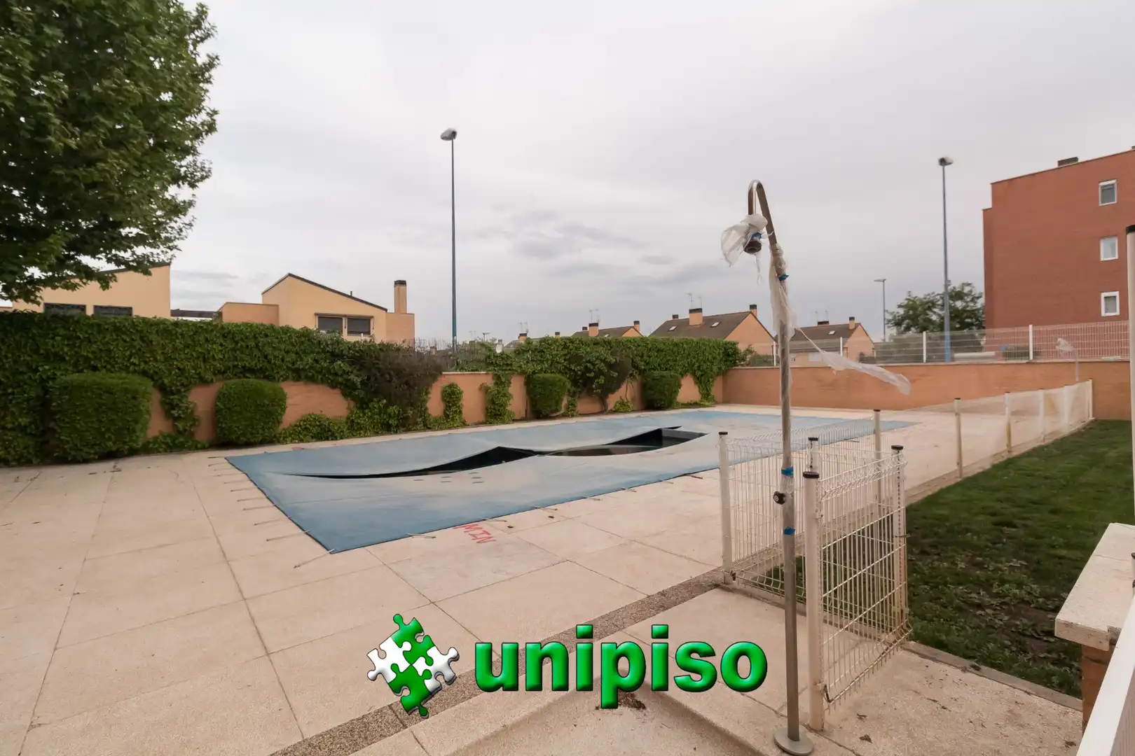 Piscina de Pis en venda en Leganés amb Aire condicionat, Calefacció i Terrassa