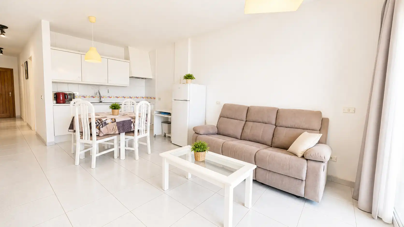 Sala d'estar de Apartament en venda en Adeje amb Terrassa, Moblat i Forn