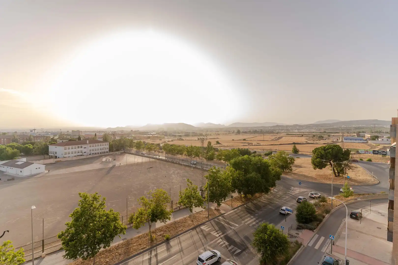 Vista exterior de Apartament en venda en Granada amb Aire condicionat, Traster i Piscina