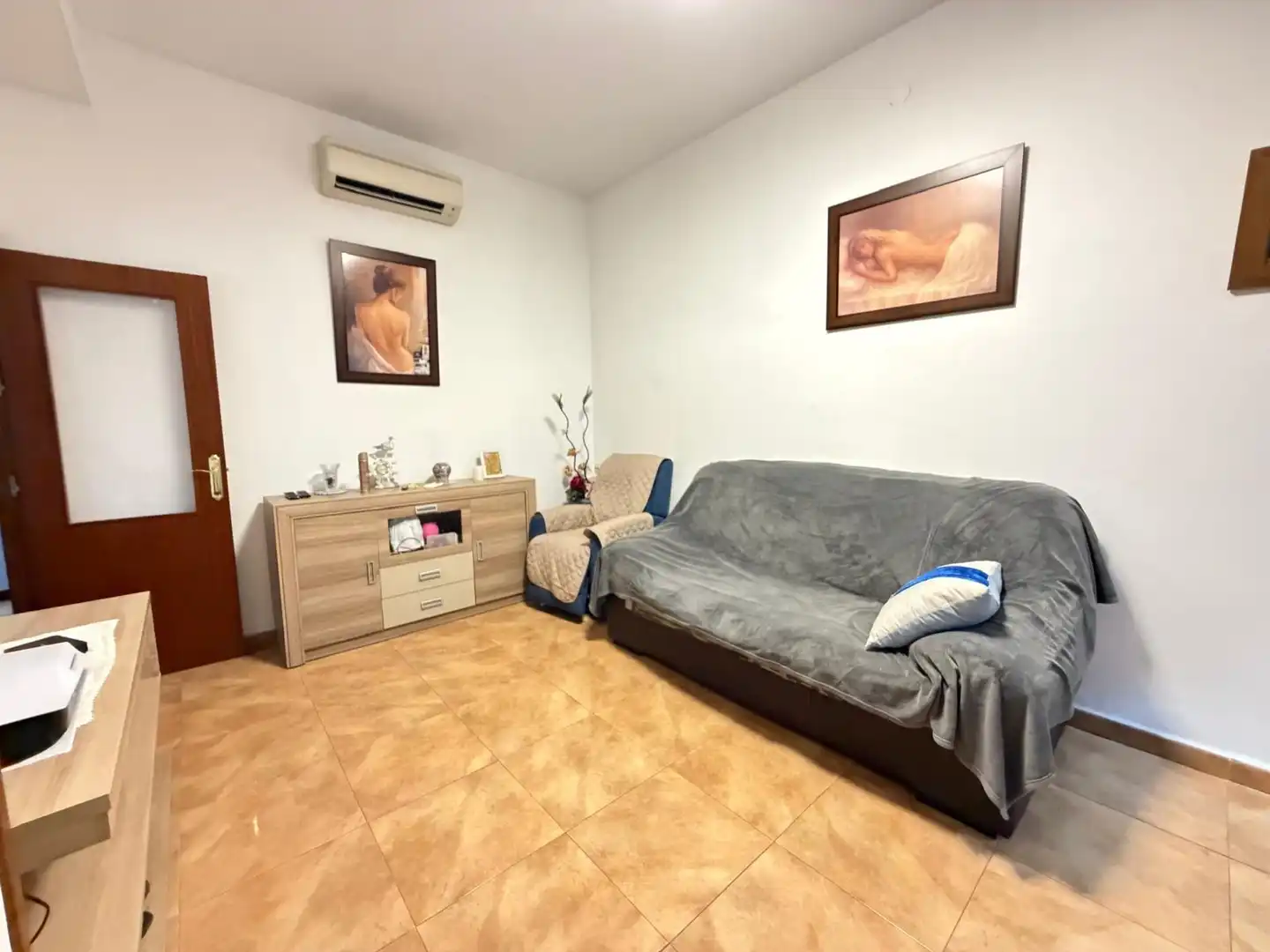Sala d'estar de Pis en venda en Antequera amb Aire condicionat, Calefacció i Moblat