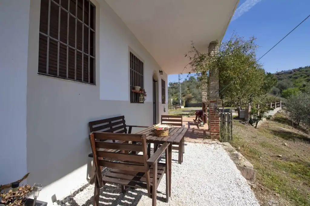 Casa rústica con piscina en venta en Riogordo, imagen 11