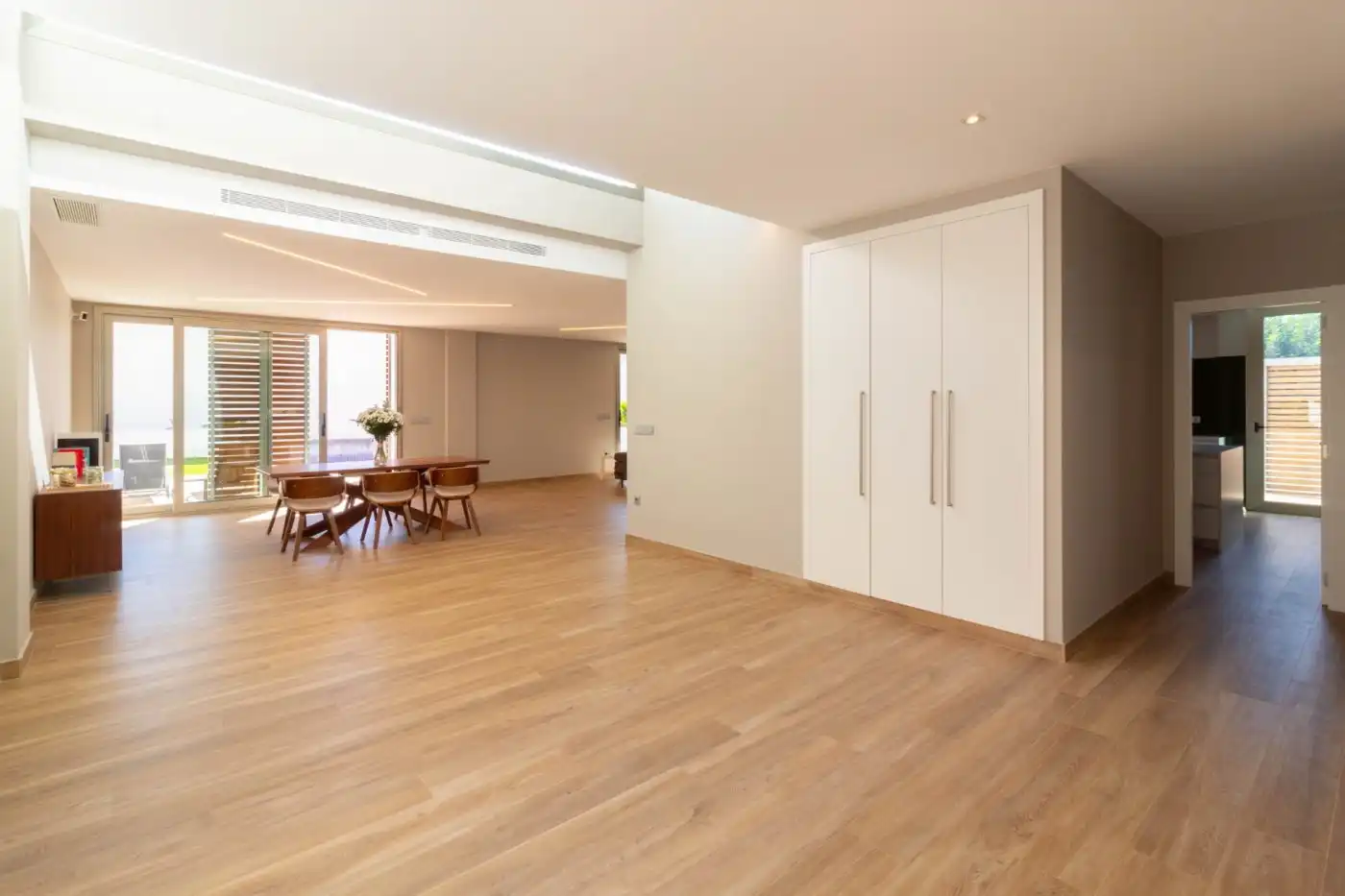 Houses for sale in Turís  with Air Conditioner, Heating and Private garden