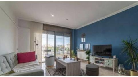 Photo 3 of Flat to rent in Av. del Vallès , Les Arenes - La Grípia  Can Montllor, Barcelona