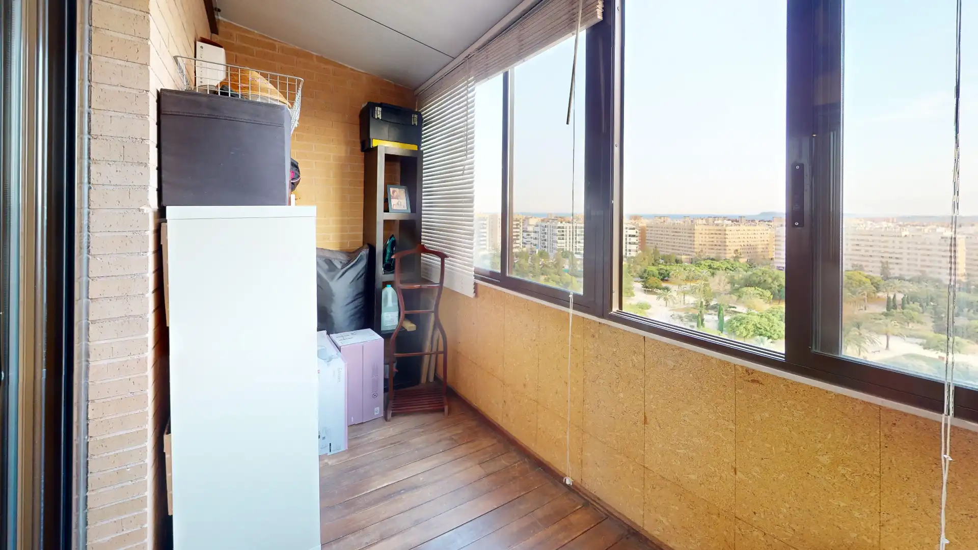 Bedroom of Attic for sale in Alicante / Alacant  with Air Conditioner, Heating and Parquet flooring