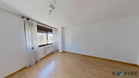 Foto 2 von Wohnung zum Verkauf in Laguna Park, Parla