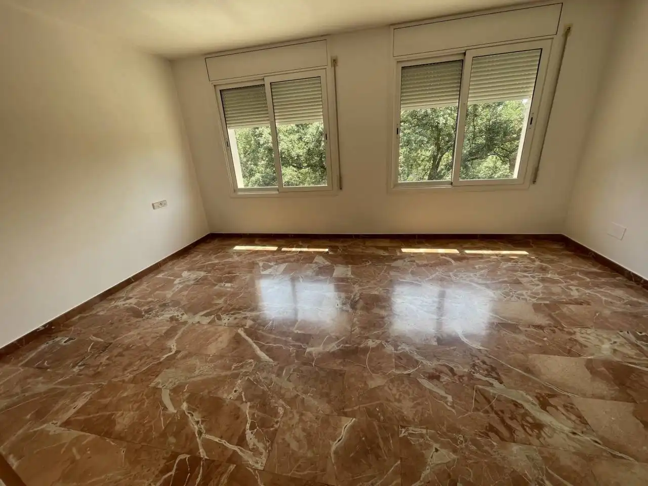 Sala d'estar de Casa o xalet en venda en L'Ametlla del Vallès amb Aire condicionat, Calefacció i Jardí privat