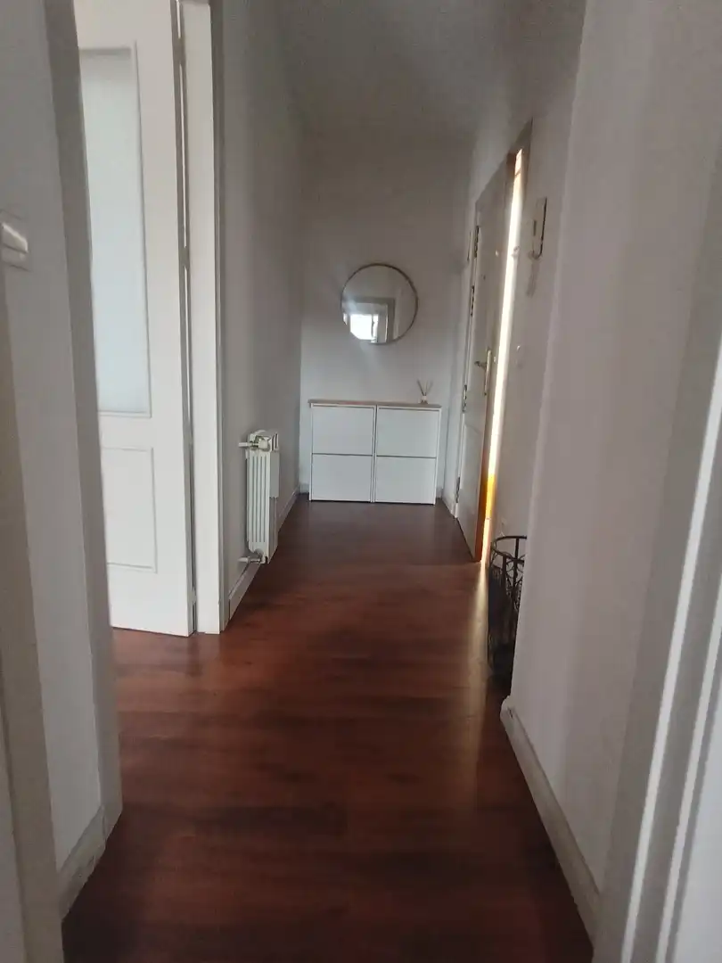 Dachboden zum Verkauf in Cartes mit Heizung, Parkett und Terrasse