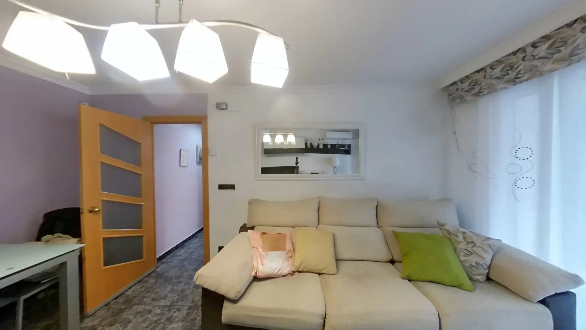 Living room of Flat for sale in Sabadell  with Air Conditioner, Balcony and Internet