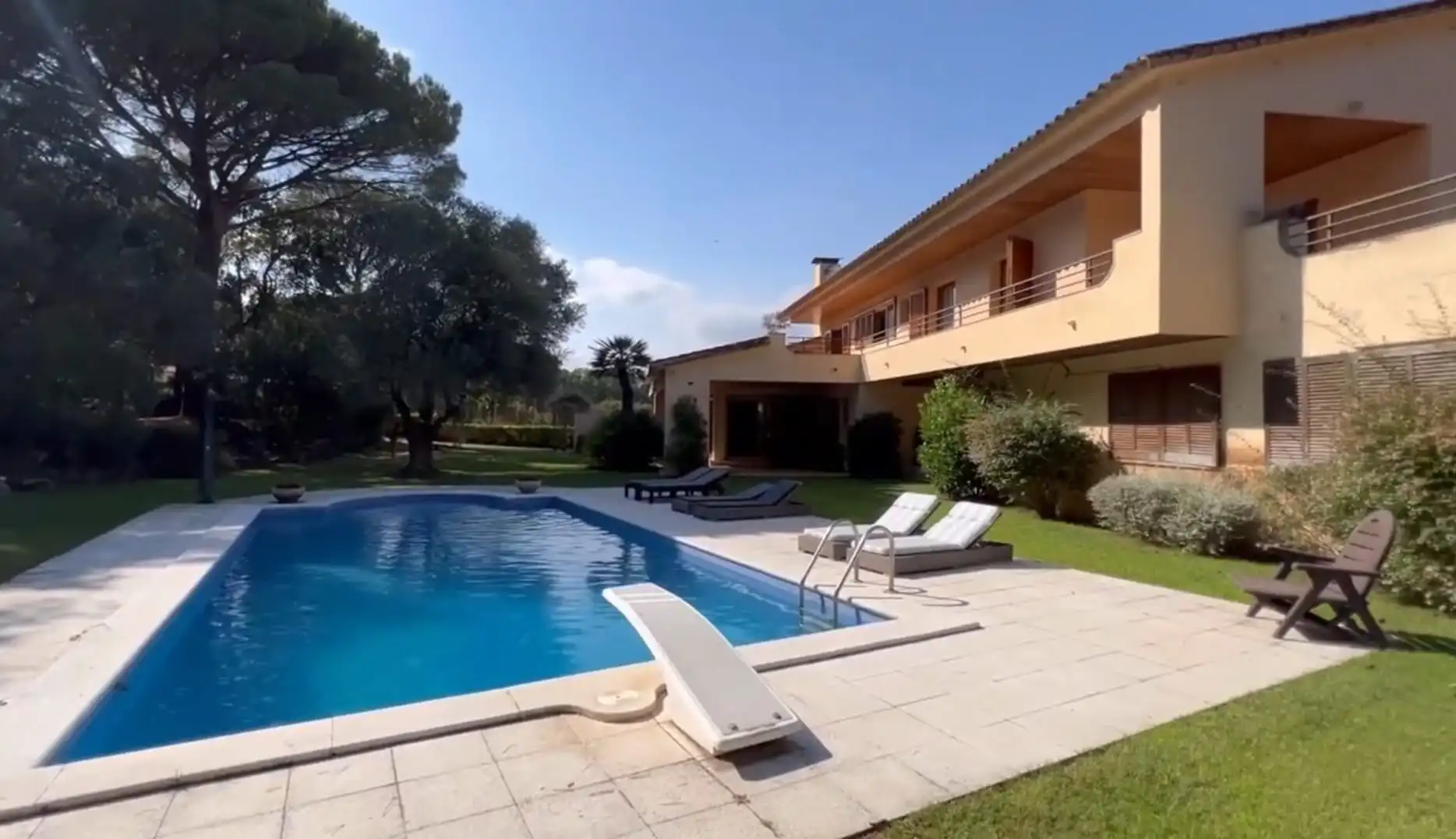 Chalet con terraza en venta en Golf Costa Brava, imagen 2