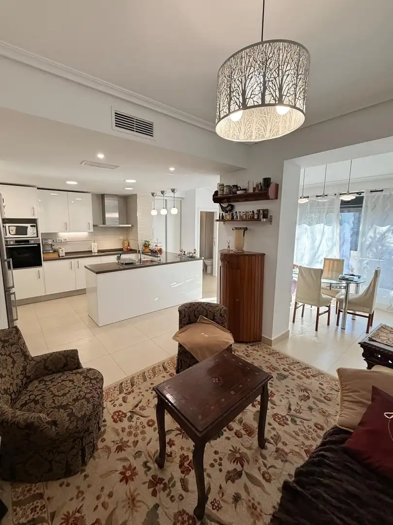 Cocina de Casa o chalet en venta en Alicante / Alacant con Aire acondicionado y Alarma