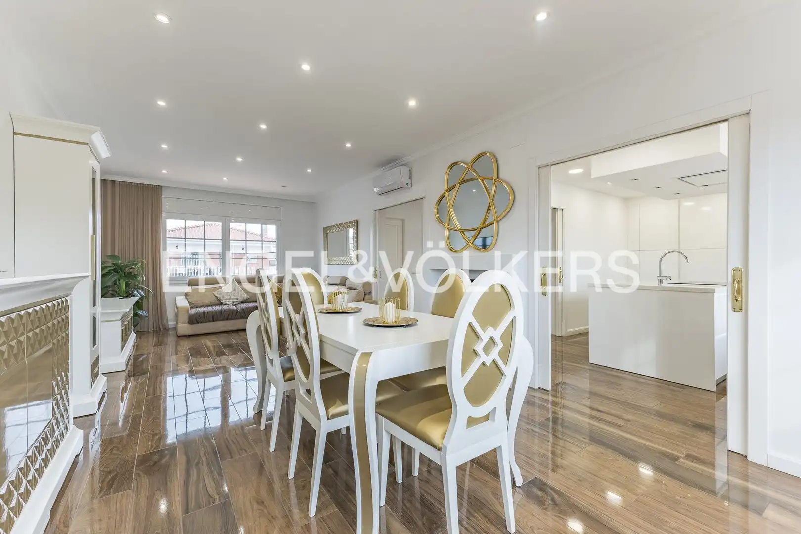 Dining room of Country homes for sale in Terrassa  with Air Conditioner, Heating and Private garden