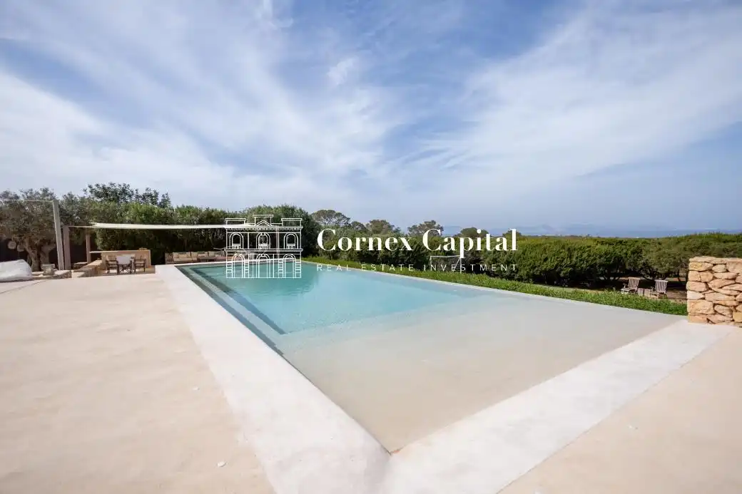 Swimming pool of Houses for sale in Formentera  with Air Conditioner, Heating and Private garden