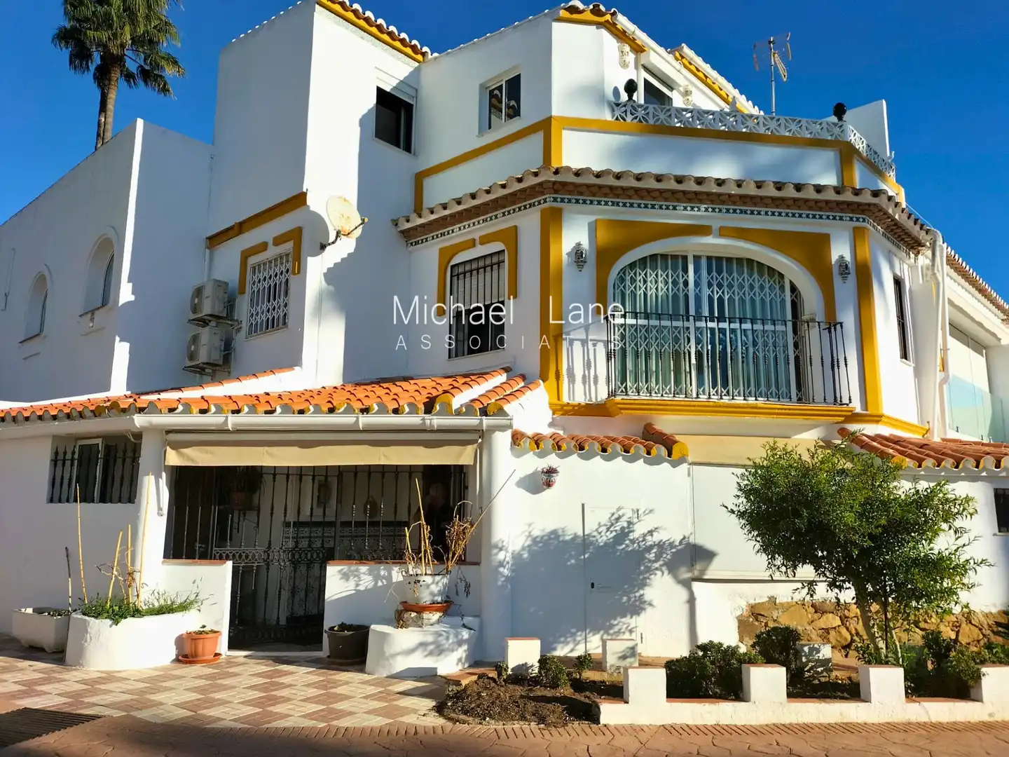 Reihenhaus mit Pool zum Verkauf in Urbanización Playa Paraíso, imagen 2