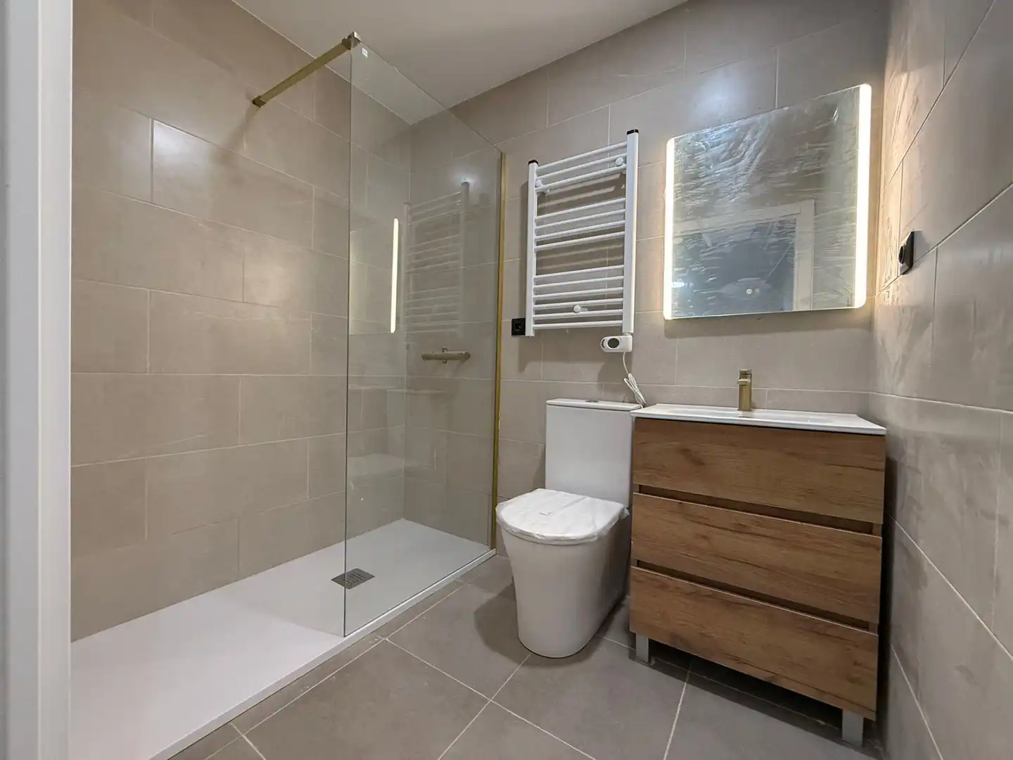 Piso en venta en CERVANTES, La Alhóndiga