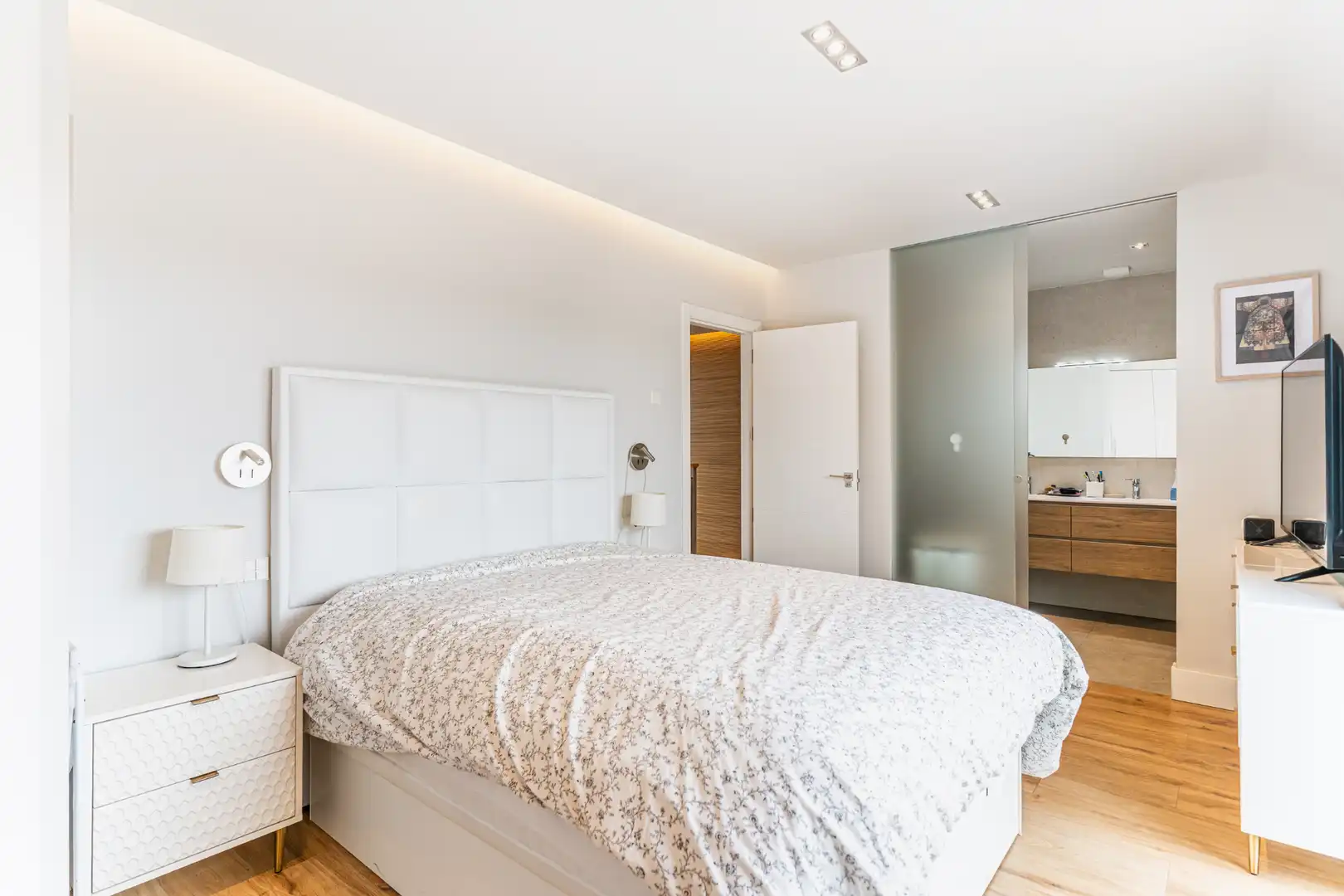 Habitación de Ático en venta en Las Rozas de Madrid con Aire acondicionado, Calefacción y Jardín privado