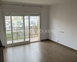 Sala d'estar de Apartament de lloguer en Móstoles amb Aire condicionat, Parquet i Terrassa