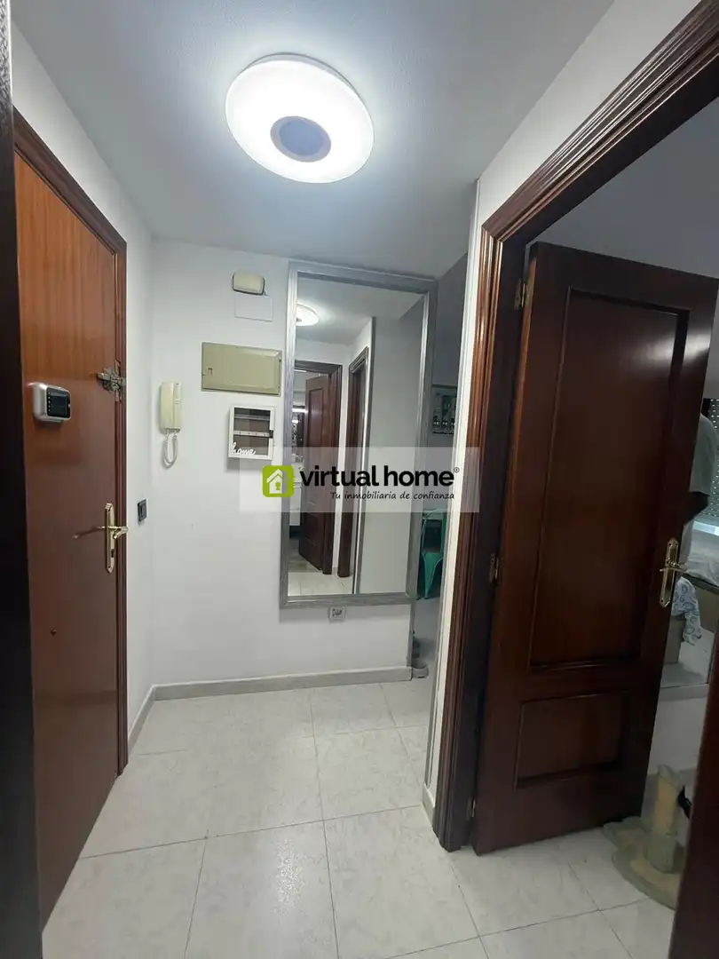 Flat for rent in Benidorm  with Air Conditioner, Terrace and Furnished