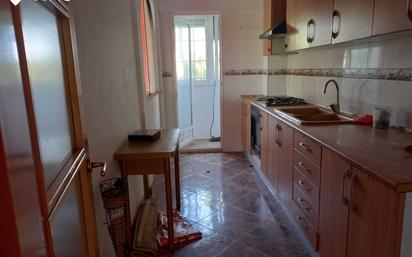 Kitchen of Flat for sale in  Zaragoza Capital