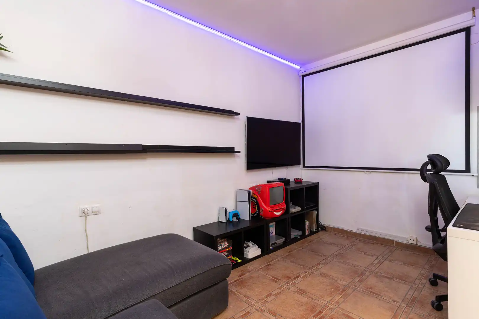 Attic for sale in Sabadell  with Air Conditioner, Heating and Terrace